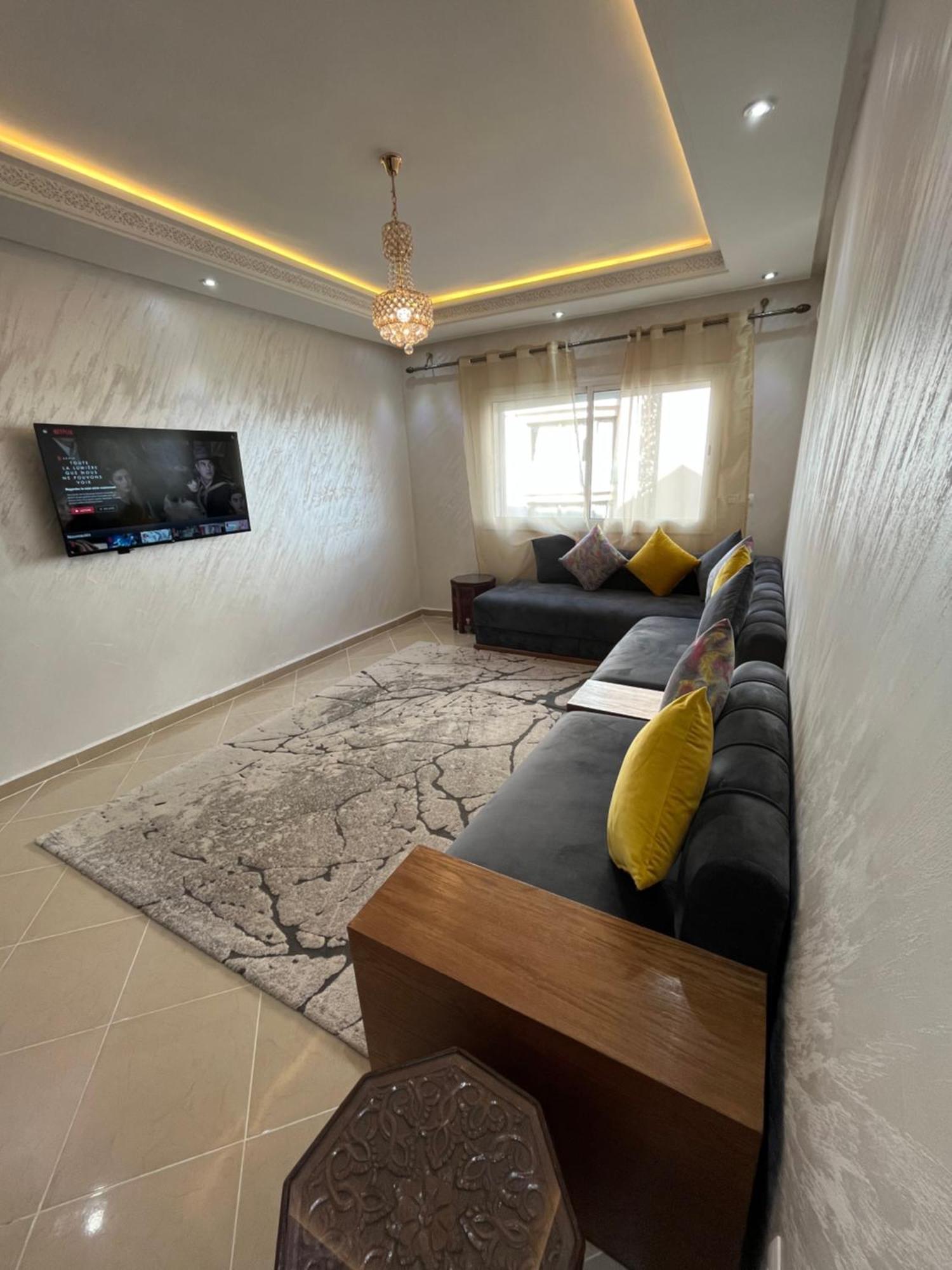 Luxury Center Town Apartment Kenitra Kültér fotó